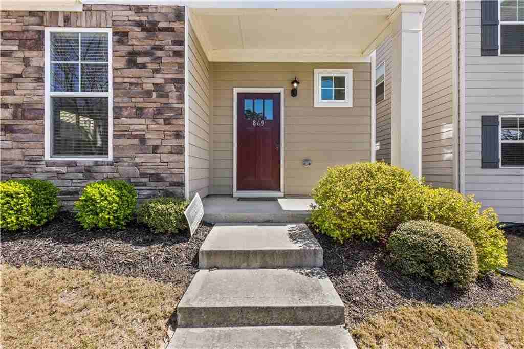 869 Venture Way Sw - Photo 2 of 27