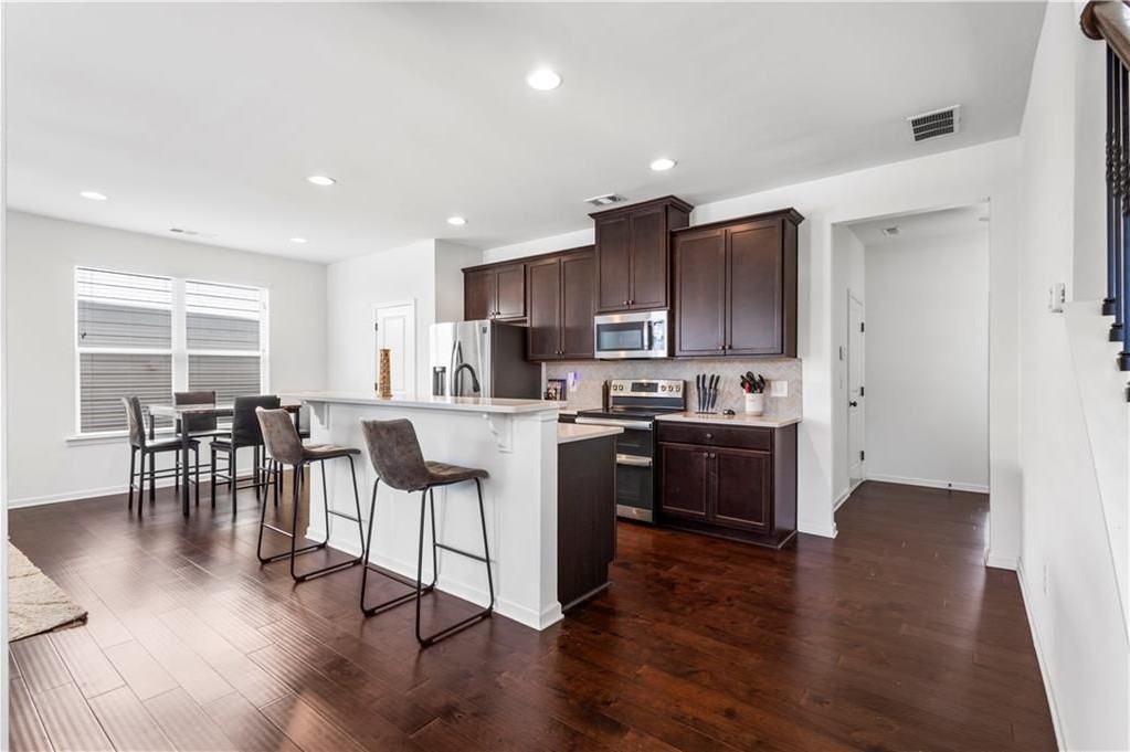 869 Venture Way Sw - Photo 7 of 27