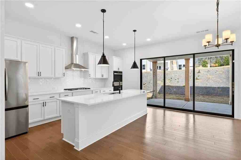 395 Tillman Pass - Photo 7 of 35