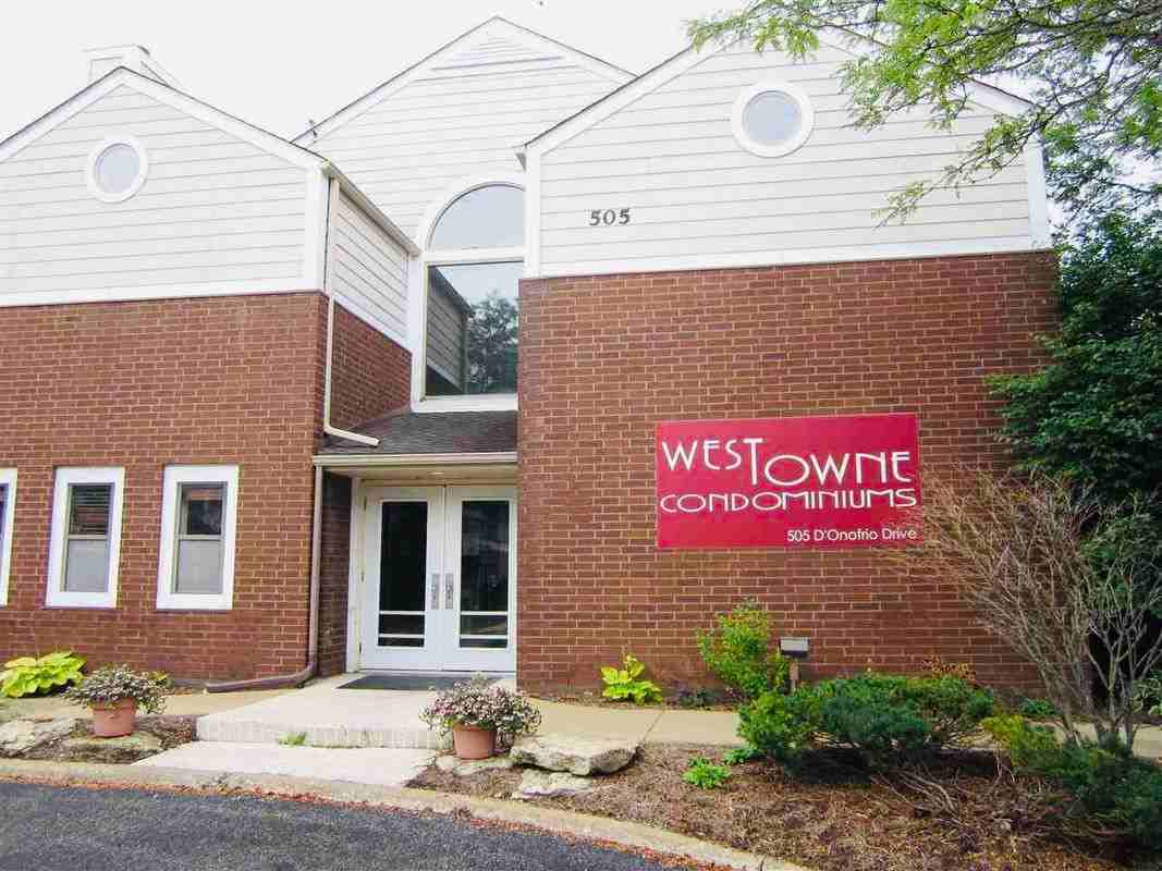 535 Donofrio Dr ##4 - Photo 2 of 7