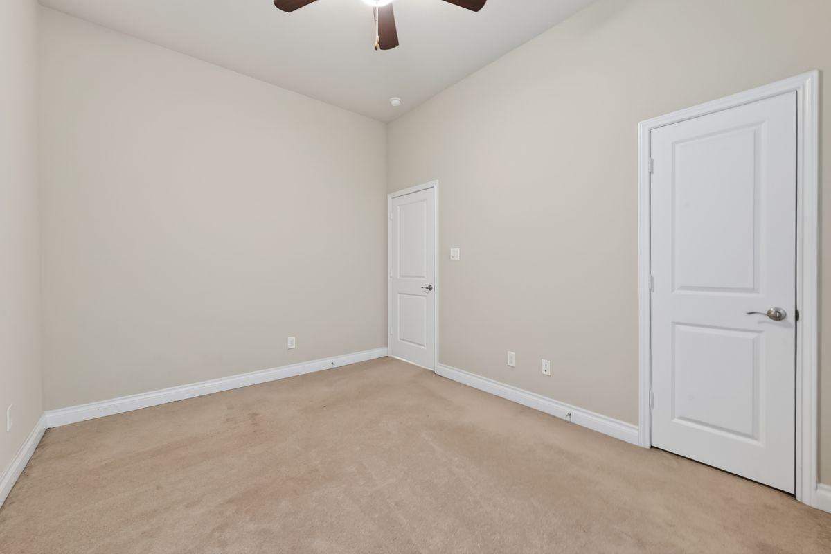 18011 Begbie Path - Photo 5 of 43