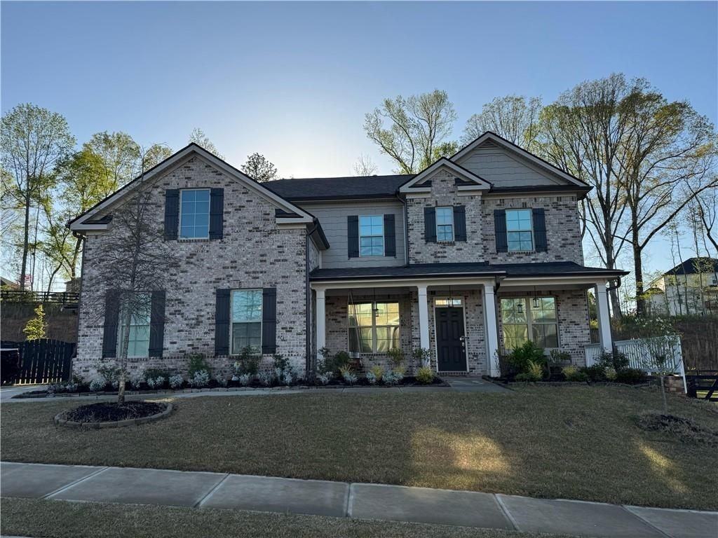 437 Carmichael Cir - Photo 2 of 34