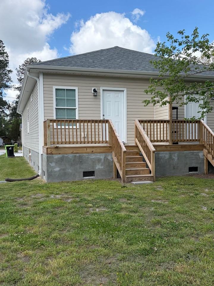 904 Fort Totten Dr #A - Photo 2 of 11