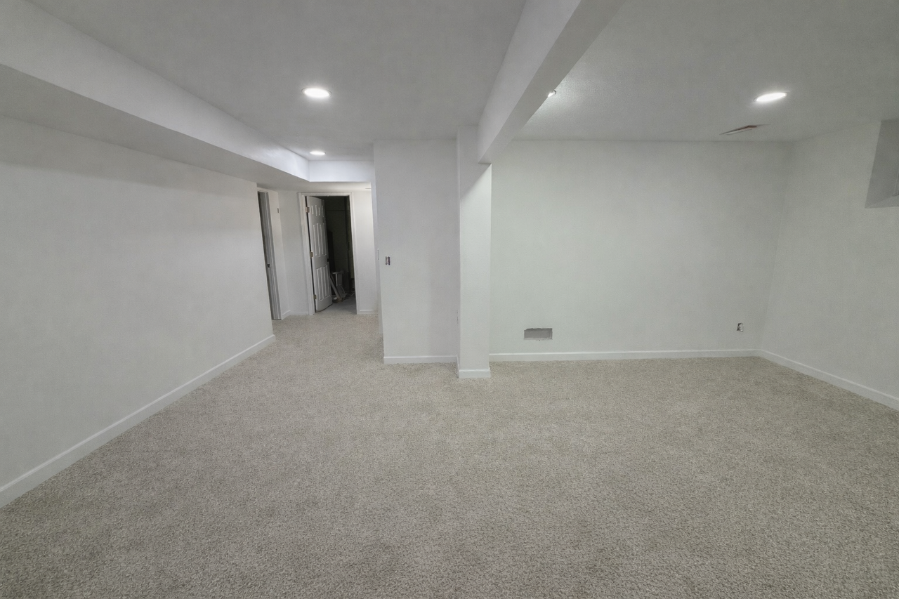 5628 Huron St Se #5630 - Photo 6 of 7