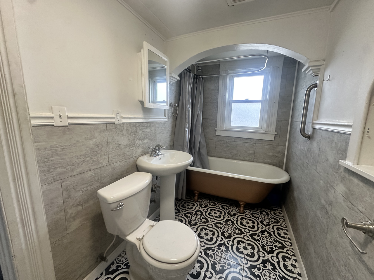 525 Pennsylvania Ave #5 - Photo 2 of 8