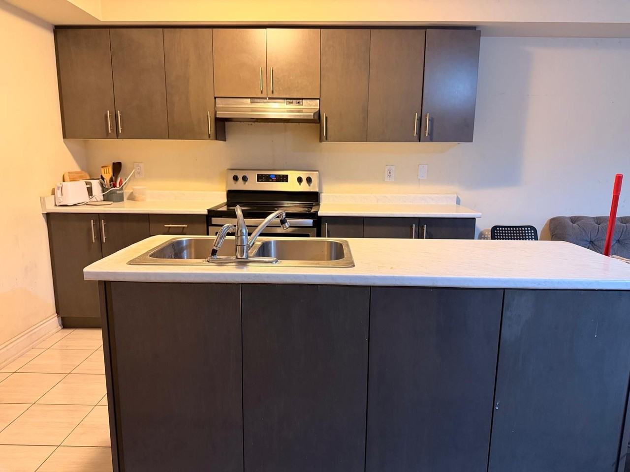 456 Linden Drive - Photo 4 of 9