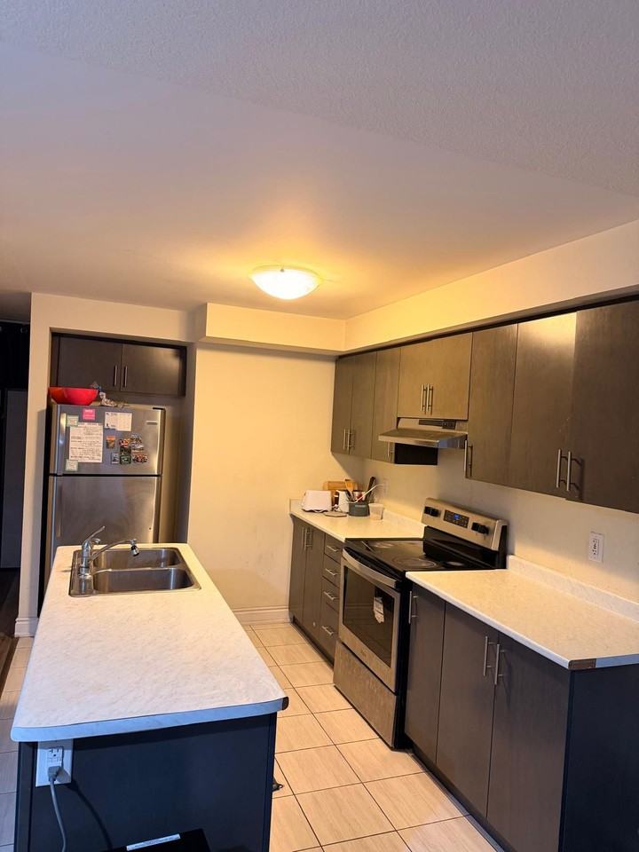 456 Linden Drive - Photo 5 of 9