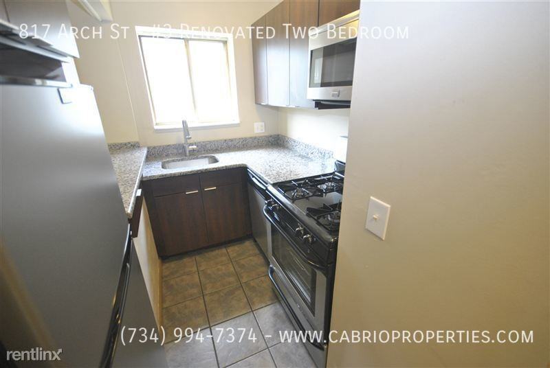 817 Arch St. - Photo 3 of 19