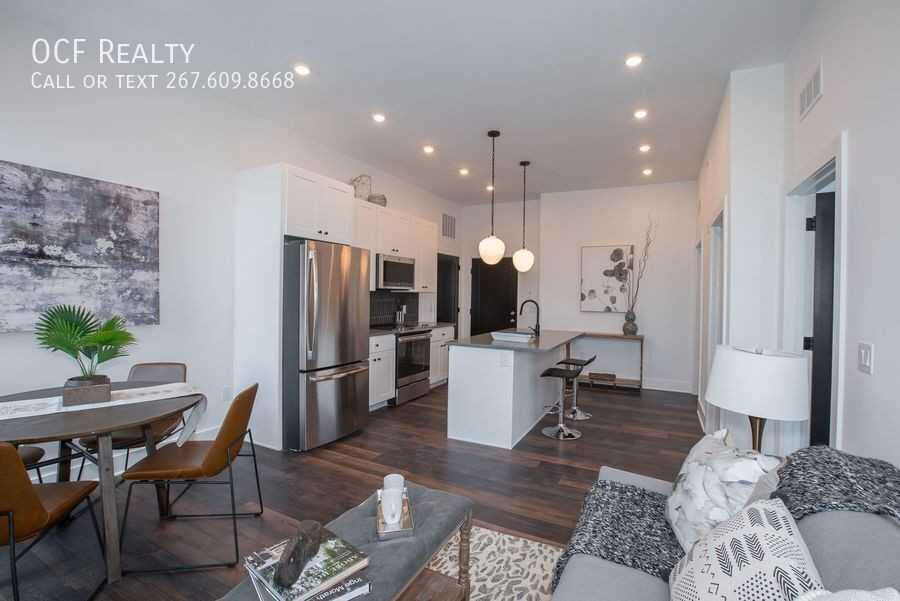 The Porter - 2940 W. Thompson Street - Photo 2 of 47