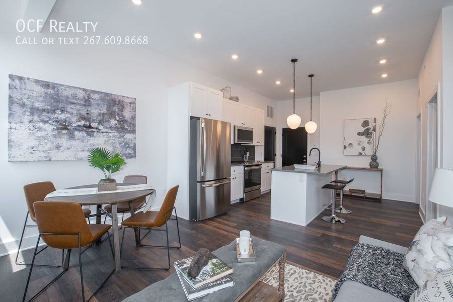 The Porter - 2940 W. Thompson Street - Photo 3 of 47