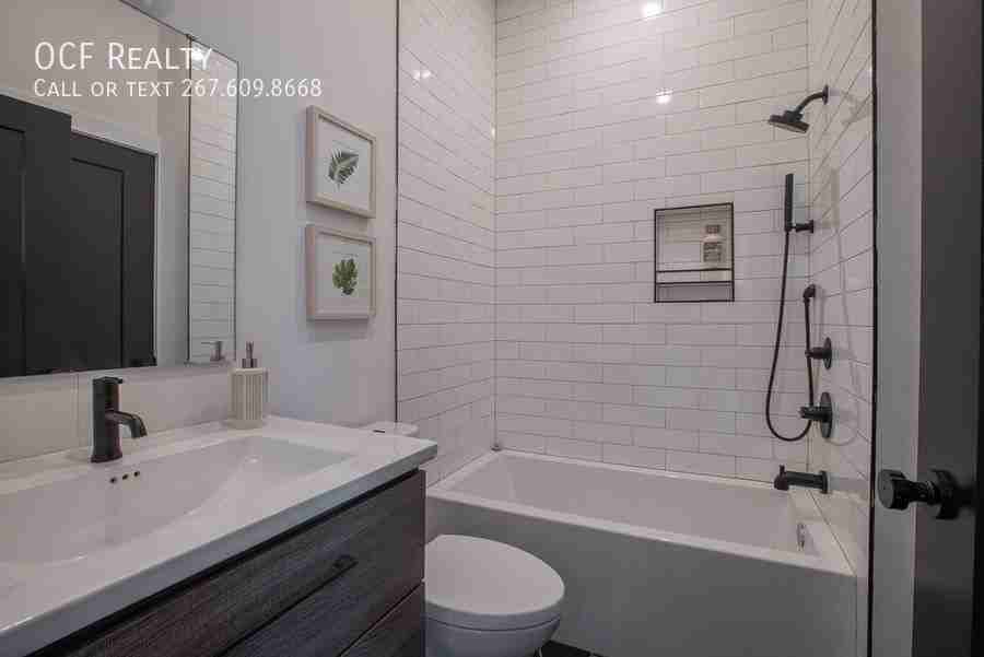 The Porter - 2940 W. Thompson Street - Photo 6 of 47