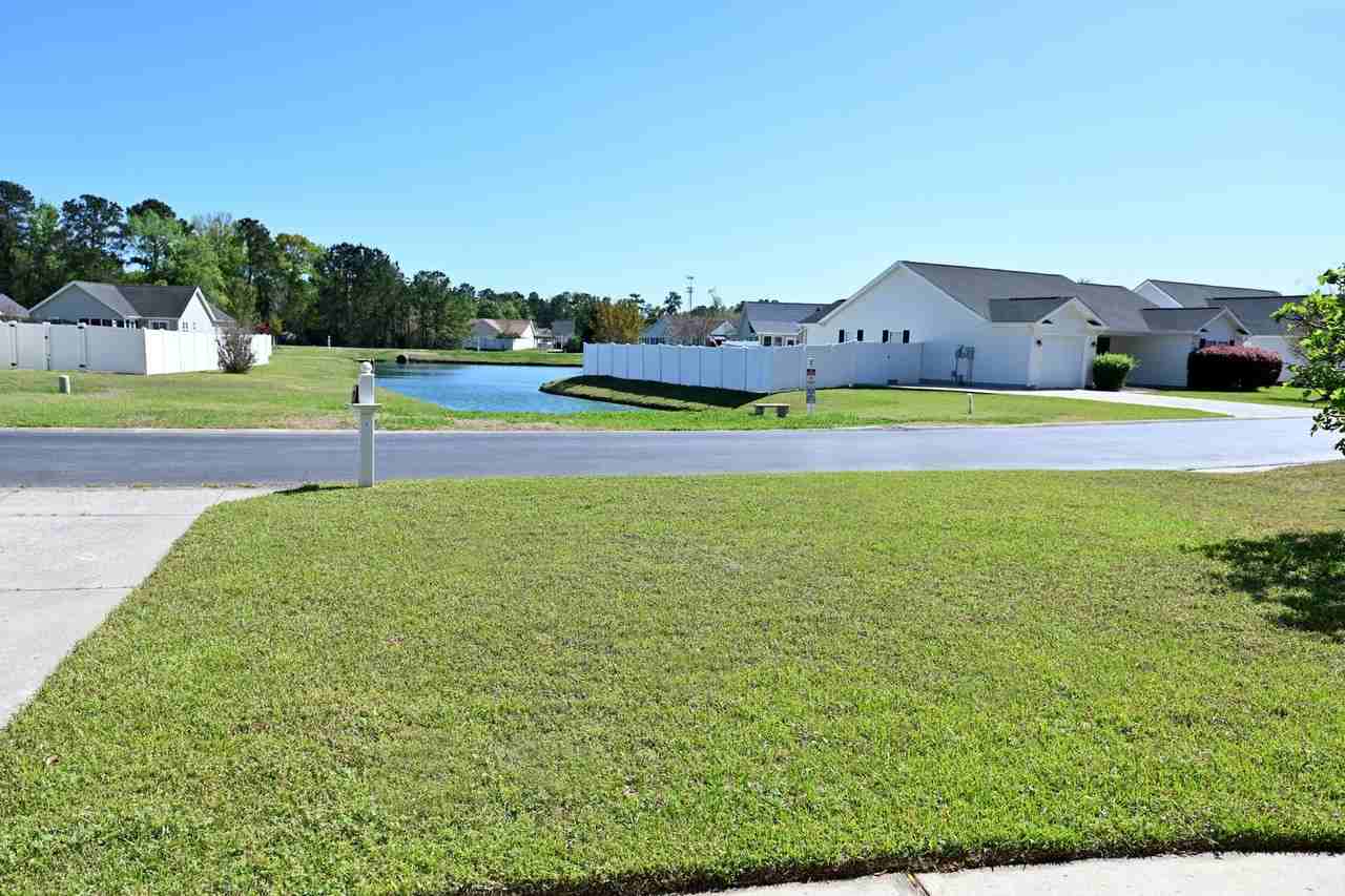 8256 Tartan Ln - Photo 6 of 27