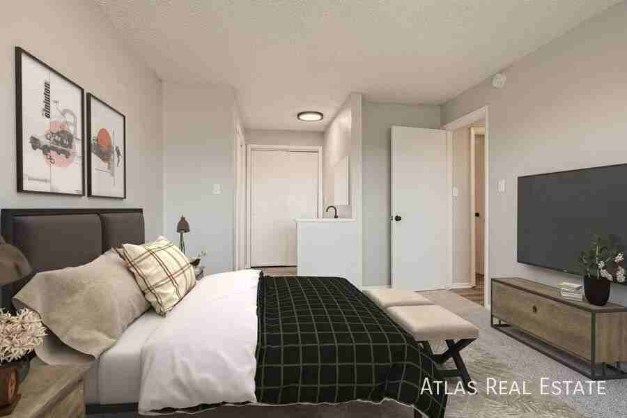 Cornell - Photo 4 of 6