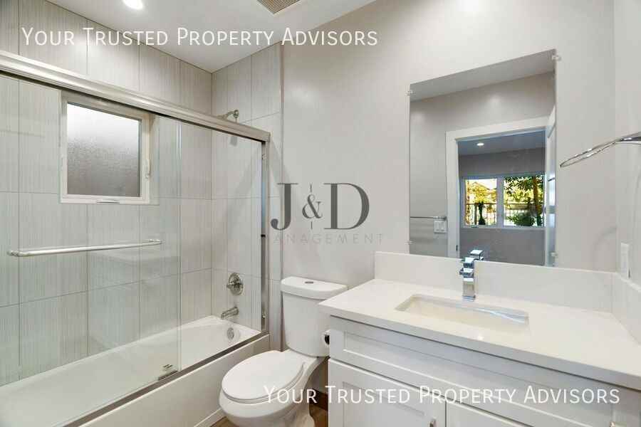 LST3209 - Photo 6 of 23