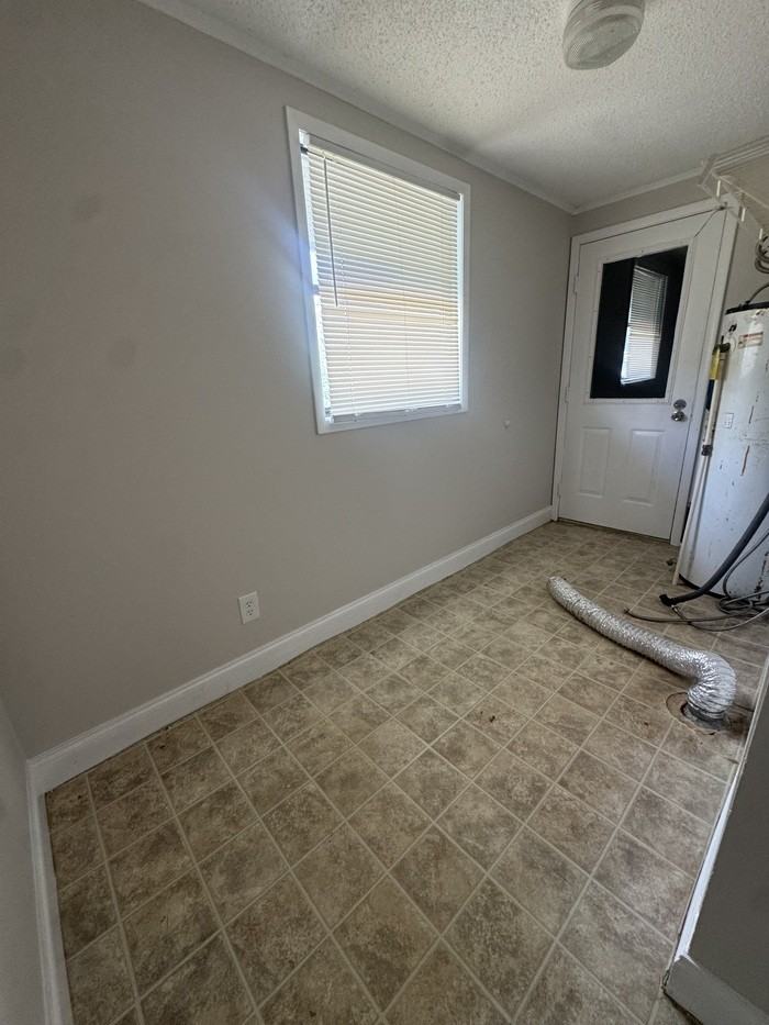 1344 Lodge Ter - Photo 5 of 9