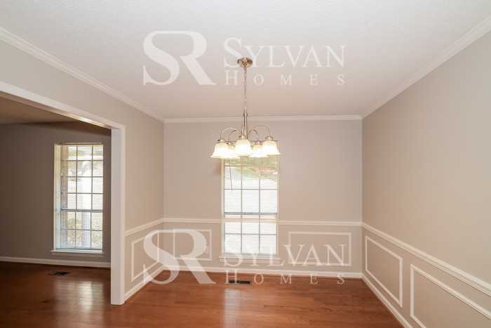 1755 Napier Dr - Photo 5 of 16