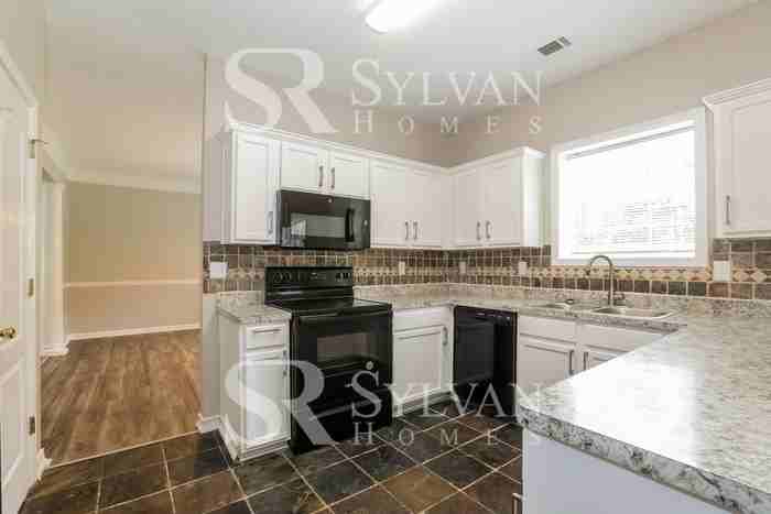 5212 Walnut Ct - Photo 5 of 16