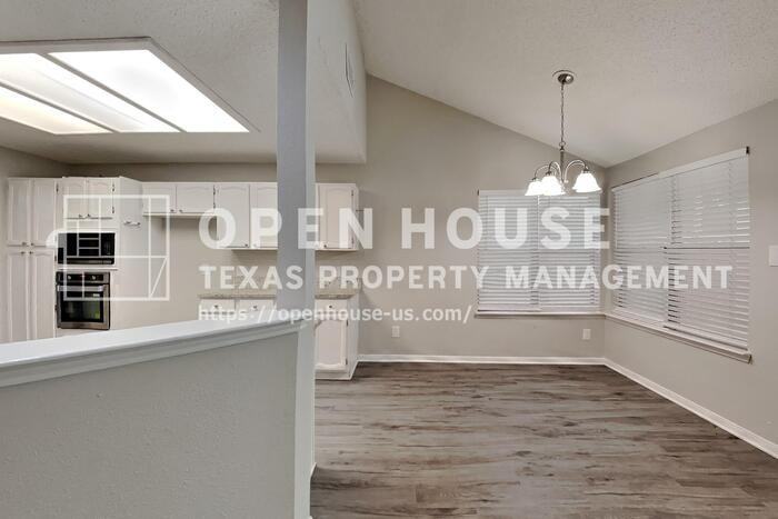 412 Trail View Ln - Photo 7 of 23