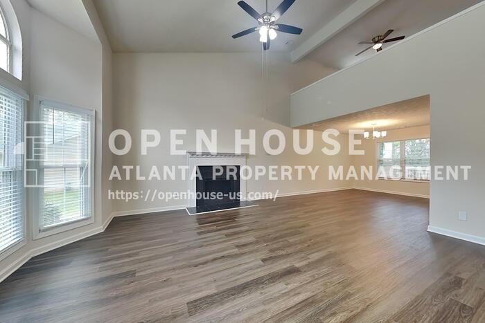 4740 Minden Chase - Photo 4 of 21