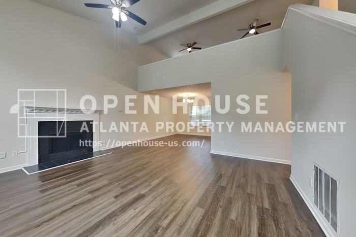 4740 Minden Chase - Photo 5 of 21