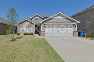 featured image of 825 Nw 4th St