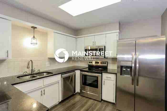 1600 E Bankhead Dr - Photo 7 of 16