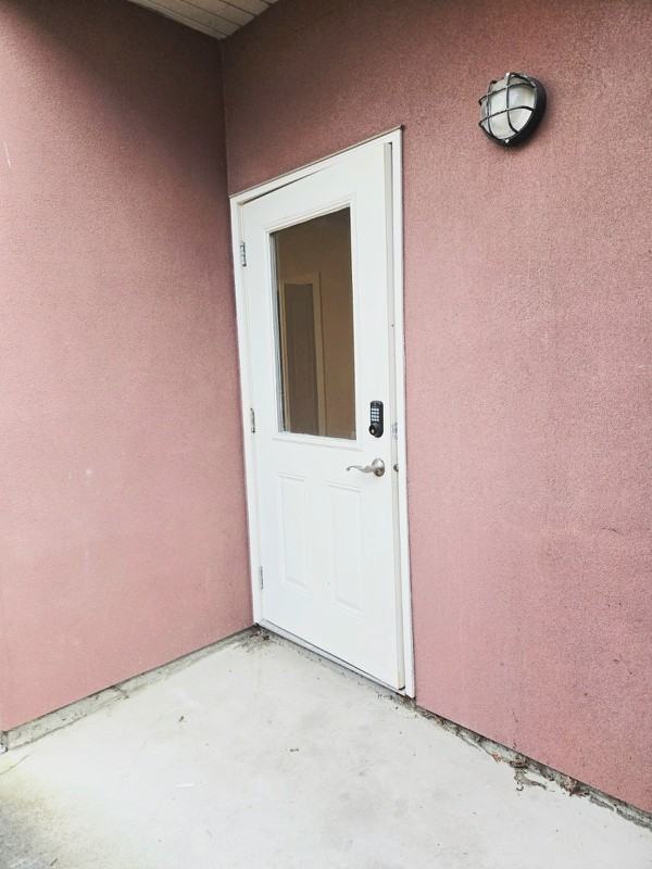 5091 Francis Road - Photo 5 of 7