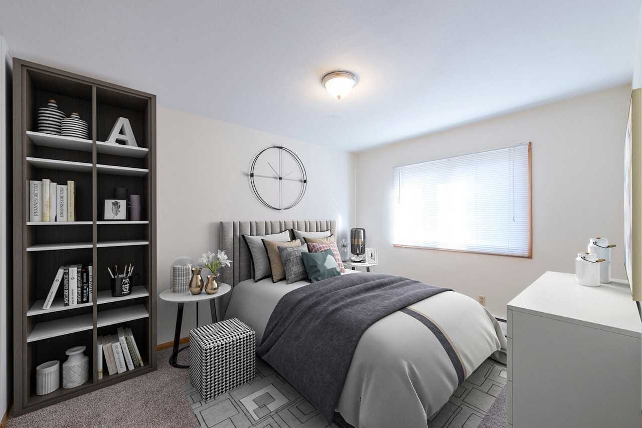 224 Cedar Lake Road North - Photo 3 of 25