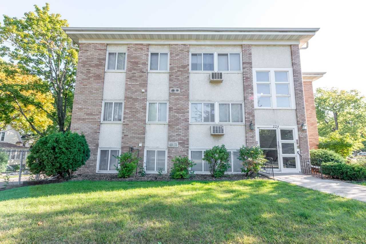 224 Cedar Lake Road North - Photo 5 of 25