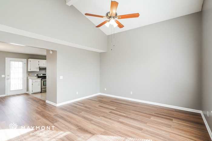 1913 Gulf Breeze Pl - Photo 5 of 16