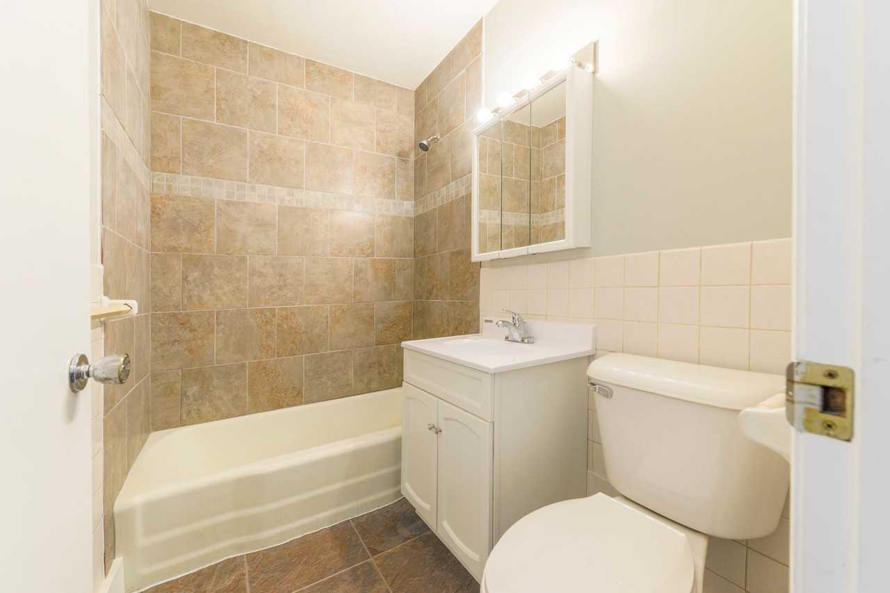 1708 Glenwood Ave - Photo 6 of 26