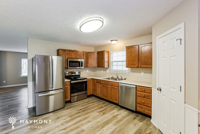 10440 Wintergreen Way - Photo 7 of 16