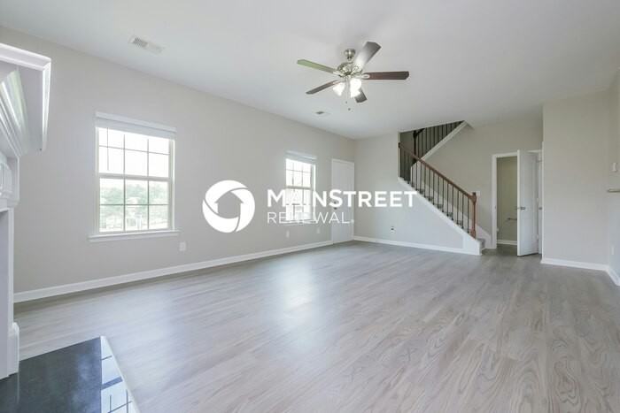 240 Swem Ct - Photo 5 of 17