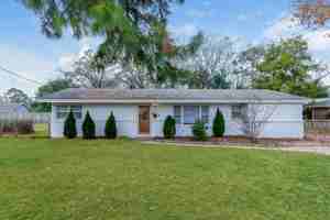 featured image of 1007 Highpoint Rd