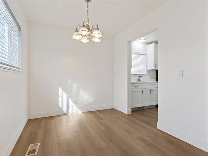 1536 W 3395 S #4-4 - Photo 6 of 22