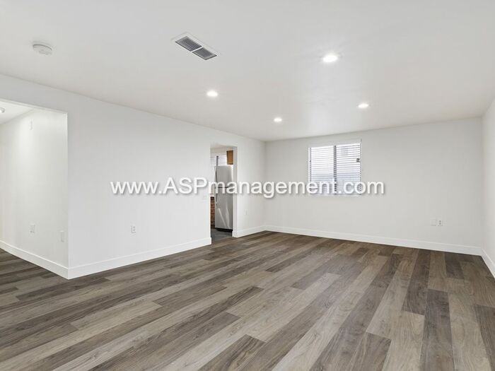 2412 E 3300 S #2 - Photo 4 of 16