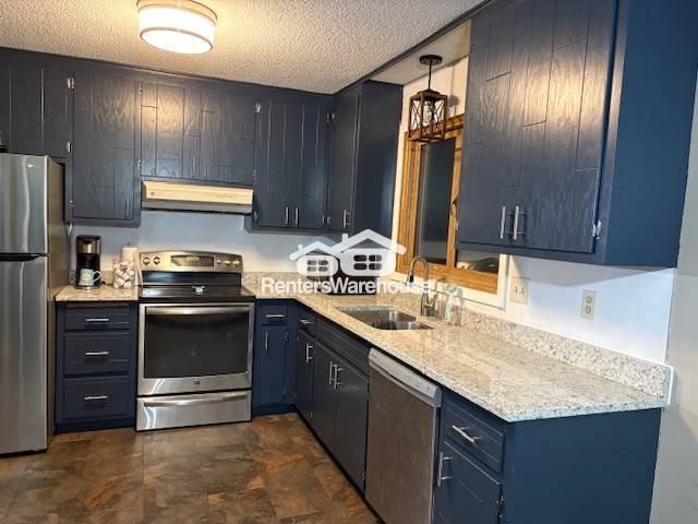 3013 Fairview Rd Sw - Photo 6 of 40