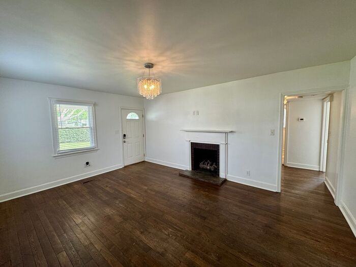 1906 Vanderbilt Cir Sw - Photo 6 of 36