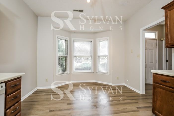 40 Milpond Ln - Photo 6 of 16