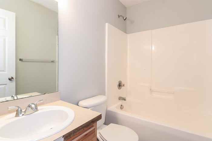 652 New Stock Dr - Photo 7 of 8