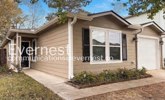 124 Blackwell Ct - Photo 2 of 26