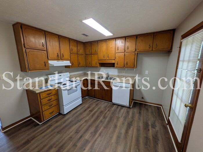 5731 Buck Ct - Photo 7 of 15