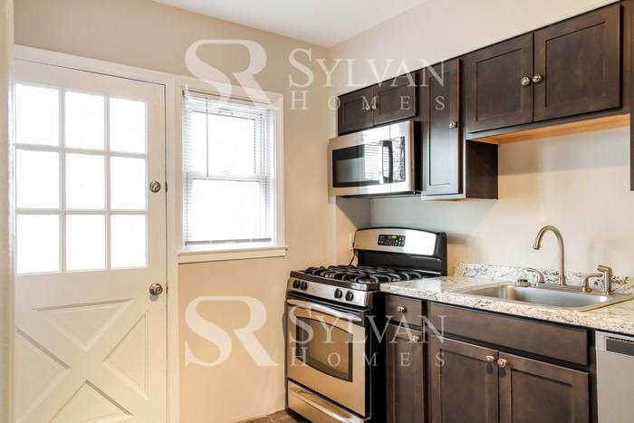 54 Stemmers Run Rd - Photo 7 of 16