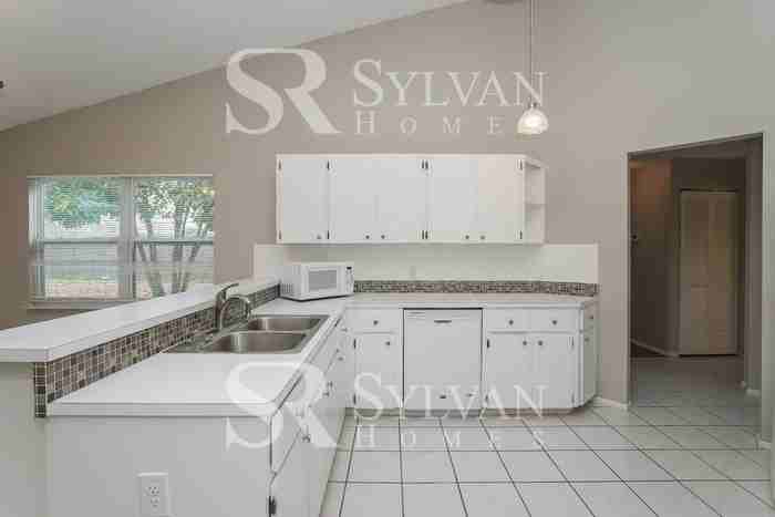 11013 Little St - Photo 5 of 16