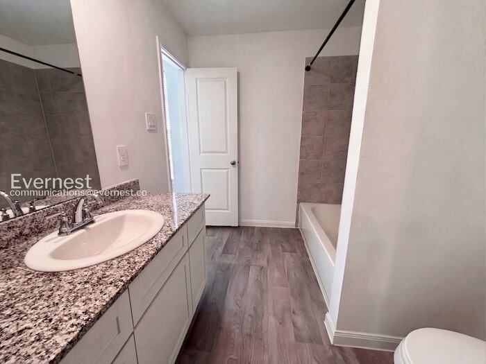 16435 Valerie Marie Pl - Photo 7 of 24