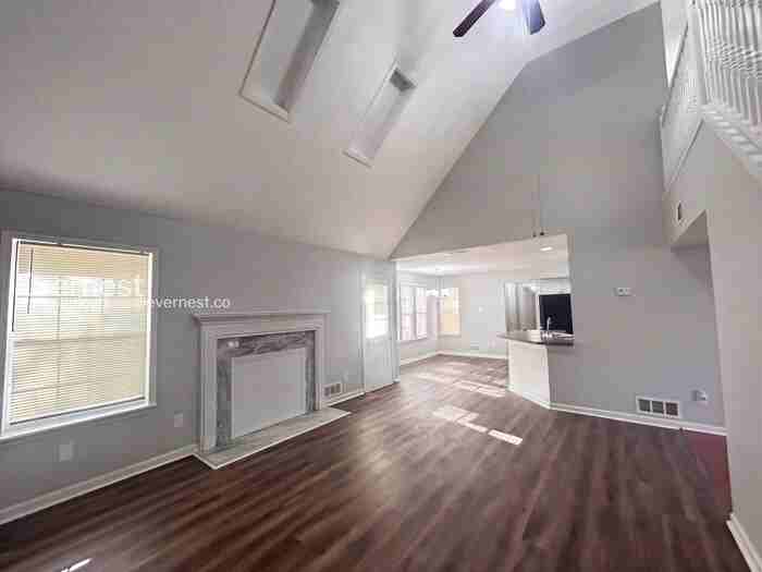 710 Timbergrove Dr Sw - Photo 5 of 30