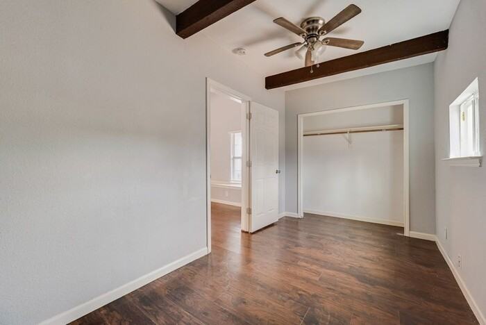 500 E Main St - Photo 5 of 23