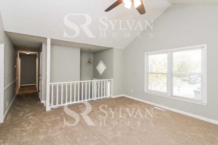 7382 Grove Wood Dr - Photo 4 of 16