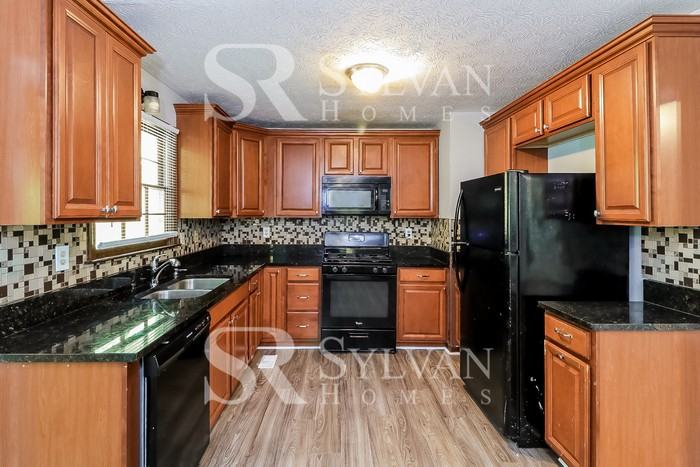 7382 Grove Wood Dr - Photo 6 of 16