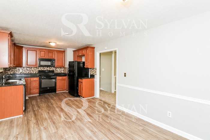 7382 Grove Wood Dr - Photo 7 of 16